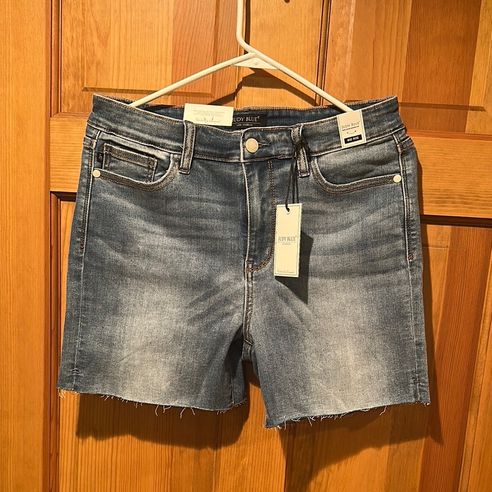 Judy Blue Medium Wash Denim Jean Shorts